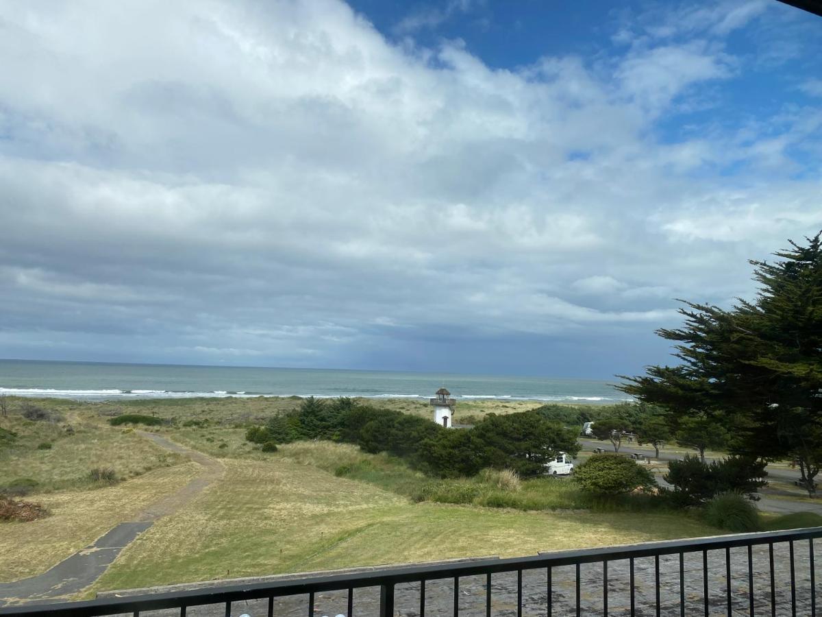 Beachcombers Inn Gold Beach Extérieur photo
